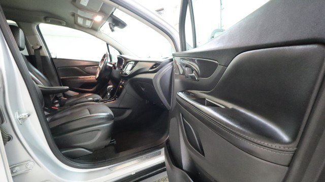 Used 2021 Buick Encore Preferred w/ Safety Package AWD/4WD image 10