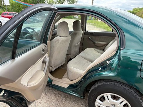 Used 2001 Honda Civic LX image 12
