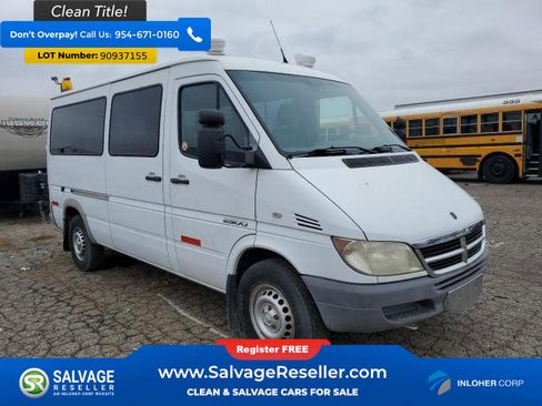 Used 2005 Dodge Sprinter 2500 w/ PWR Convenience Group image 5