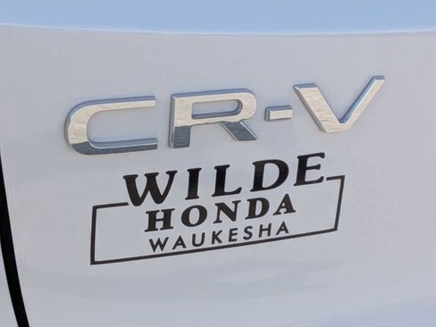 Used 2024 Honda CR-V EX-L image 11