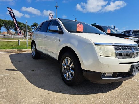 Used 2008 Lincoln MKX 2WD image 2