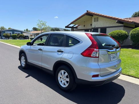 Used 2016 Honda CR-V LX image 12