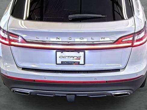 Used 2022 Lincoln Nautilus Reserve w/ Equipment Group 202A AWD/4WD image 12