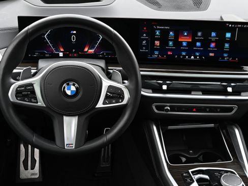 Certified 2024 BMW X6 xDrive40i w/ Premium Package image 14