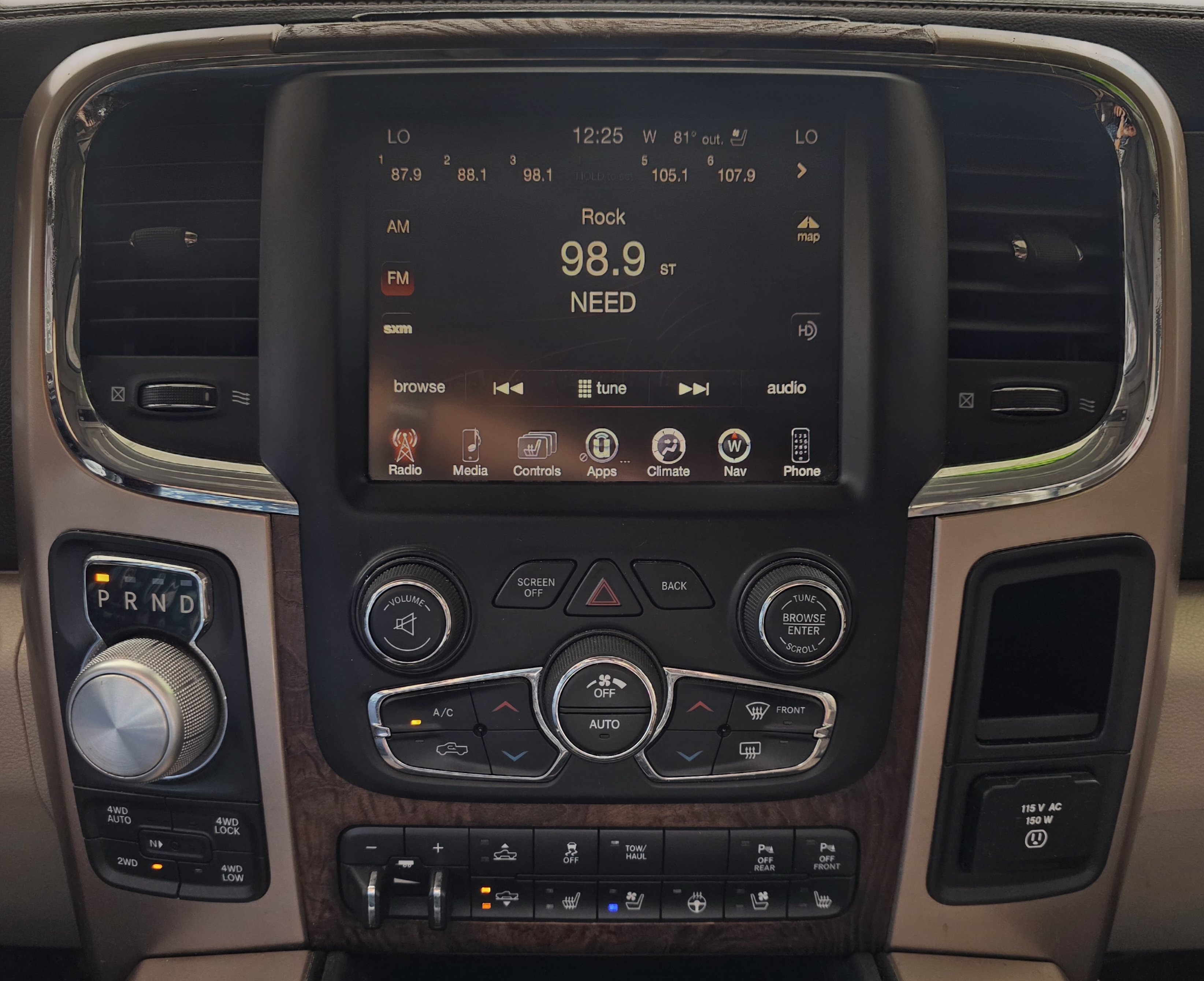 Used 2016 RAM 1500 Laramie Longhorn w/ Convenience Group AWD/4WD image 24