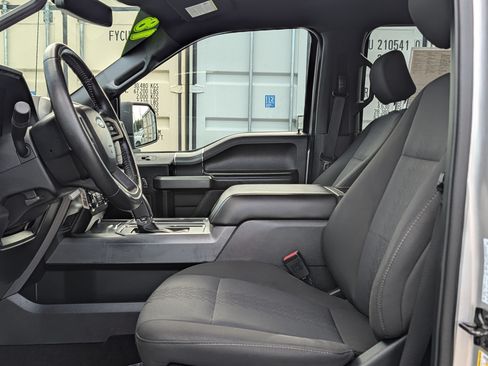Used 2018 Ford F150 XLT w/ Equipment Group 302A Luxury AWD/4WD image 23