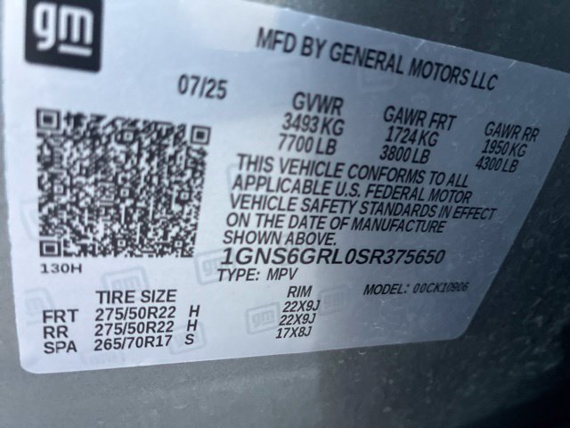 Used 2025 Chevrolet Suburban High Country AWD/4WD image 16