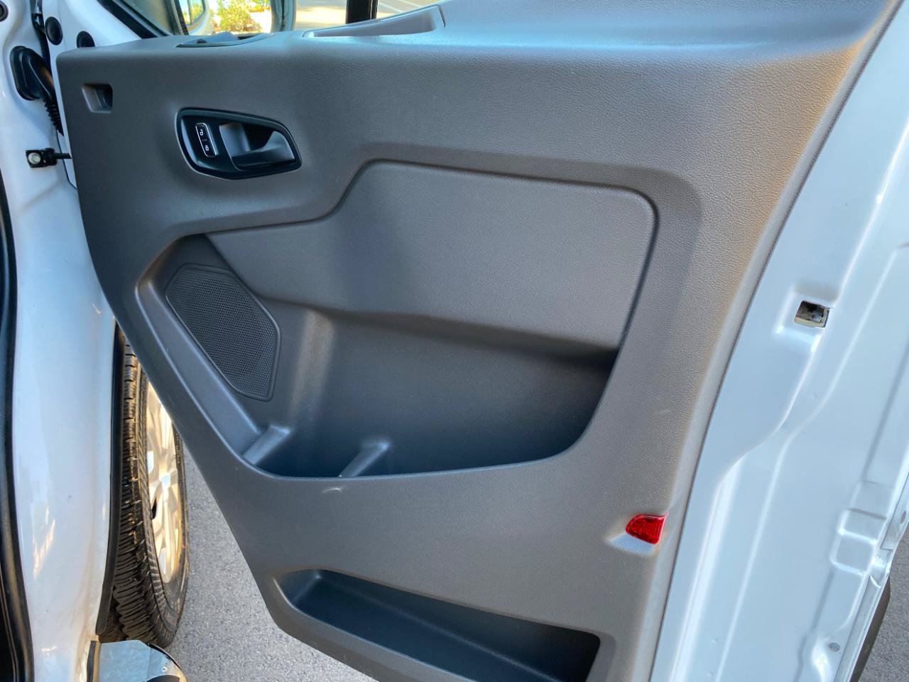 Used 2025 Ford Transit 250 Low Roof w/ Exterior Upgrade Package RWD image 32
