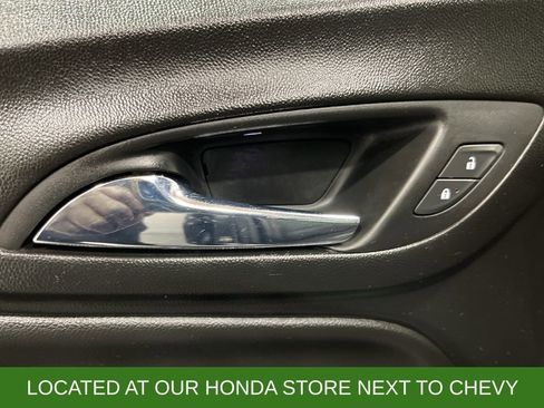 Used 2020 Chevrolet Equinox Premier image 11