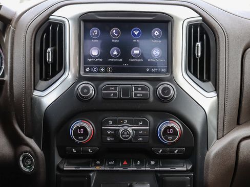 Used 2021 Chevrolet Silverado 1500 LT image 13