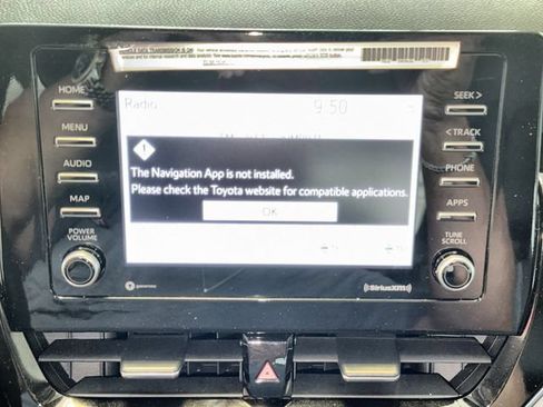 Used 2024 Toyota Camry LE w/ Convenience Package FWD image 18