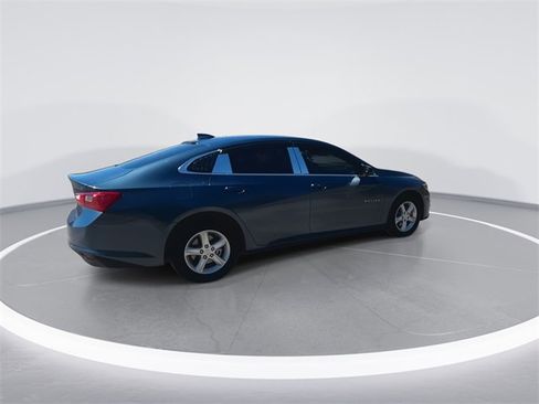 Used 2024 Chevrolet Malibu LT image 12