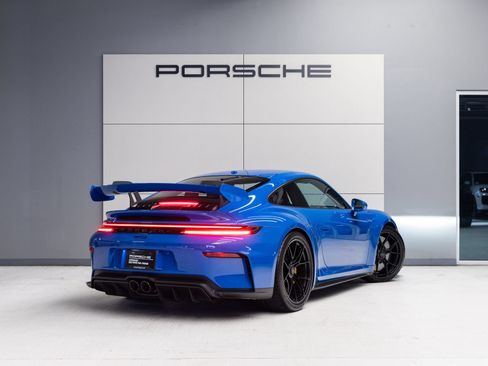 Certified 2025 Porsche 911 GT3 w/ Chrono Package RWD image 7