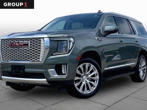 Used 2024 GMC Yukon Denali w/ Advanced Technology Package AWD/4WD image 1