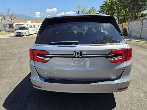 Used 2023 Honda Odyssey EX-L image 4