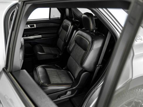 Used 2024 Ford Explorer Timberline w/ Timberline Technology Package image 33