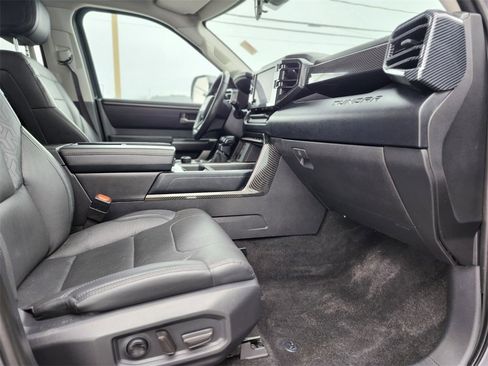 Used 2024 Toyota Tundra SR5 image 9