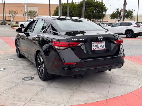 Certified 2025 Nissan Sentra SV FWD image 6