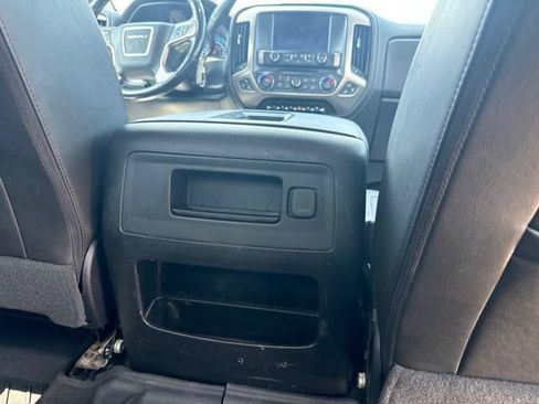 Used 2018 GMC Sierra 2500 Denali w/ Duramax Plus Package AWD/4WD image 16