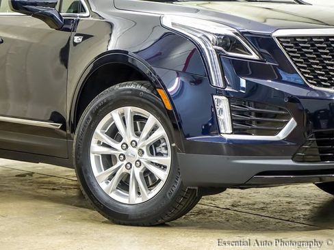Certified 2022 Cadillac XT5 Luxury w/ LPO, Floor Liner Package FWD image 4