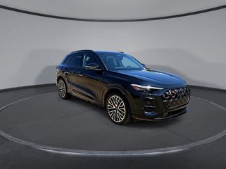 Used 2025 Audi SQ5 Premium Plus AWD/4WD video 2