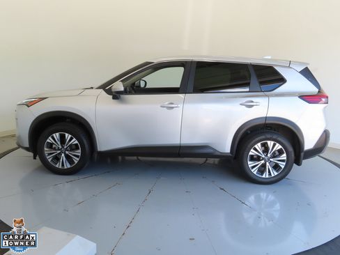 Used 2023 Nissan Rogue SV AWD/4WD image 7