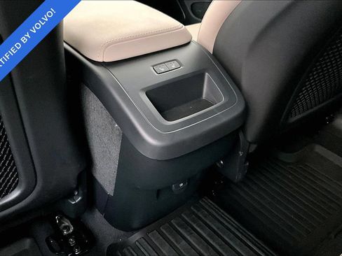 Certified 2026 Volvo XC60 B5 Plus AWD/4WD image 30