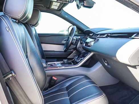Used 2020 Land Rover Range Rover Velar R-Dynamic S image 23