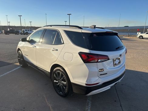 Used 2024 Chevrolet Equinox RS w/ RS Leather Package AWD/4WD image 5