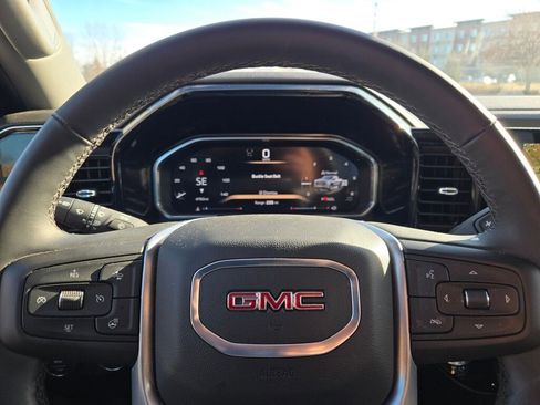 New 2026 GMC Sierra 1500 SLE w/ Preferred Package image 31