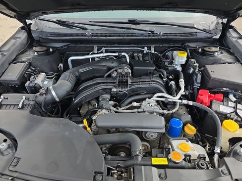 Used 2021 Subaru Outback Limited AWD/4WD image 22