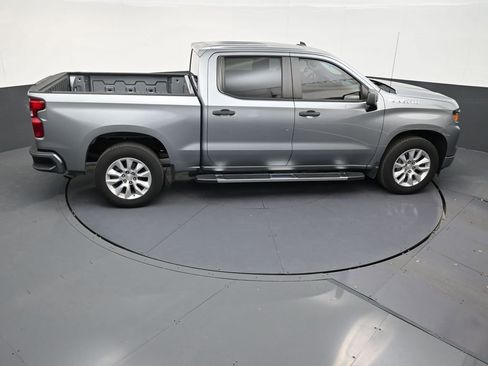 Used 2023 Chevrolet Silverado 1500 Custom RWD image 17