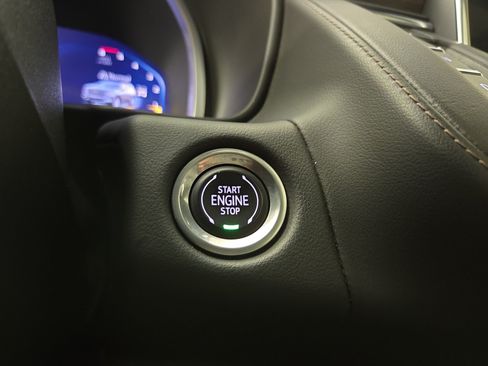 Certified 2023 Chevrolet Tahoe High Country w/ Advanced Technology Package AWD/4WD image 27