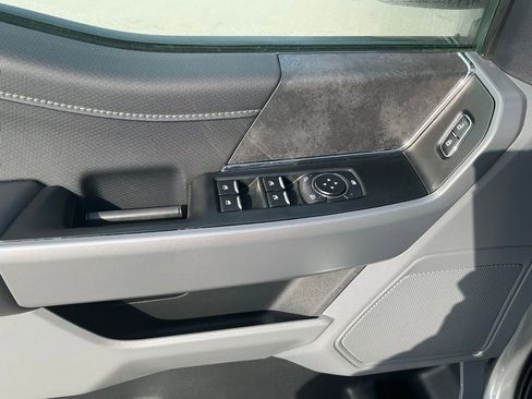 Used 2025 Ford F150 XLT w/ Equipment Group 301A Standard image 19