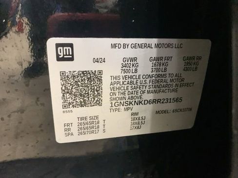 Used 2024 Chevrolet Tahoe LT AWD/4WD image 32