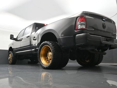 Used 2024 RAM 3500 Big Horn w/ Night Edition AWD/4WD image 28