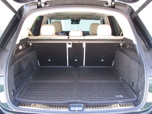 Used 2022 Mercedes-Benz GLE 350 4MATIC image 22