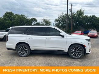 Used 2023 Cadillac Escalade Sport Platinum AWD/4WD video 2