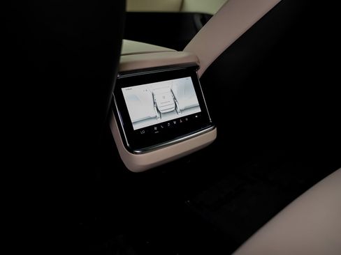 Used 2021 Tesla Model S Plaid AWD/4WD image 38