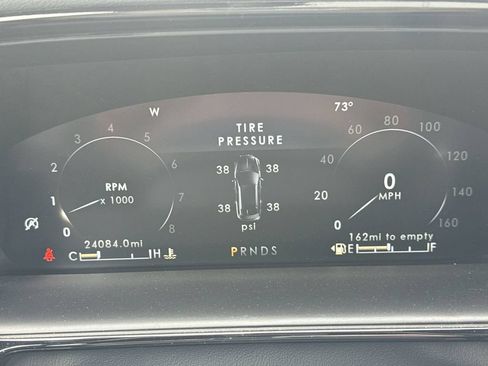Certified 2021 Lincoln Nautilus Reserve AWD/4WD image 10