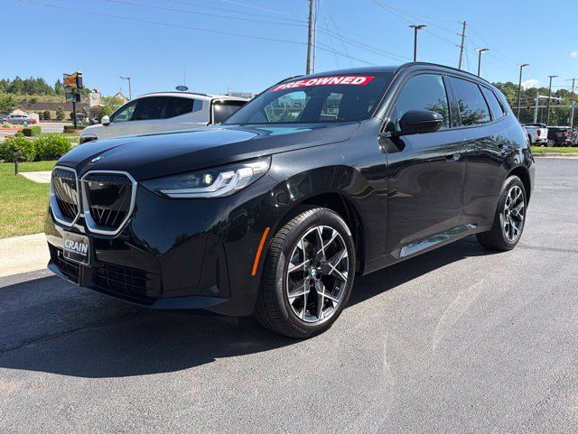 Used 2025 BMW X3 xDrive30i AWD/4WD image 3