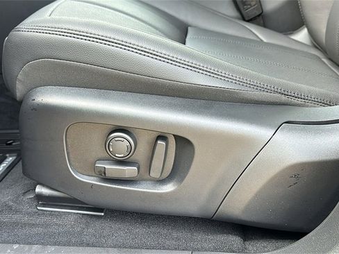 New 2026 Land Rover Range Rover Evoque S image 10