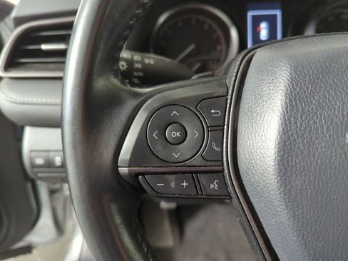 Used 2021 Toyota Camry SE image 27