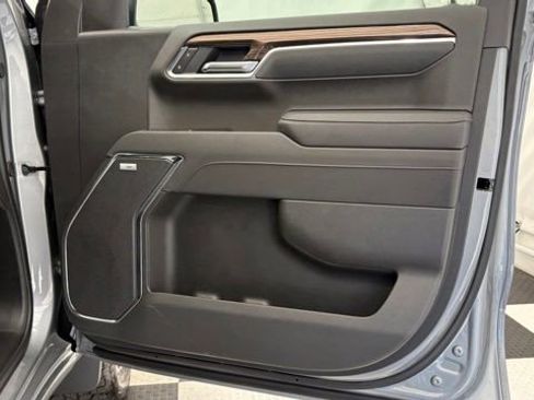 New 2026 Chevrolet Silverado 1500 LT Trail Boss w/ Safety Package AWD/4WD image 24