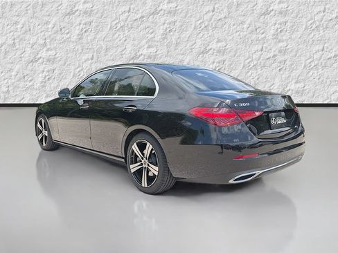 Used 2022 Mercedes-Benz C 300 Sedan w/ Pinnacle Trim Package image 5