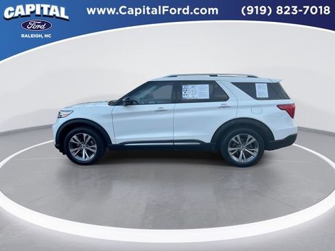 Used 2020 Ford Explorer Platinum w/ Premium Technology Package image 5