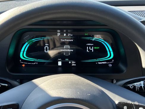 New 2026 Hyundai Elantra Hybrid FWD image 10
