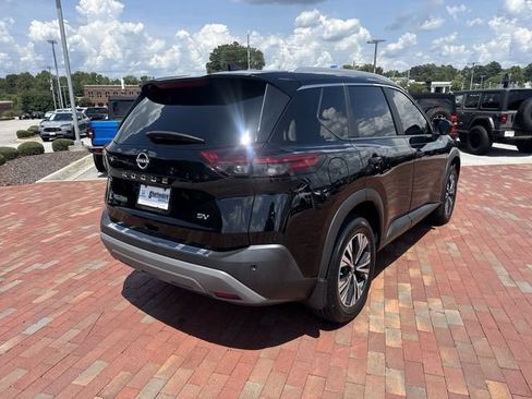 Used 2023 Nissan Rogue SV w/ SV Premium B Package FWD image 36