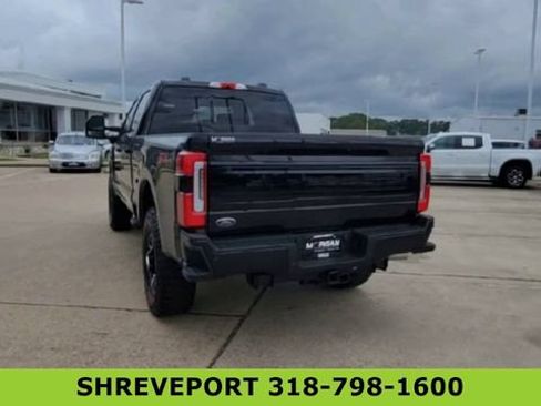 Used 2025 Ford F250 Platinum w/ FX4 Off-Road Package AWD/4WD image 7