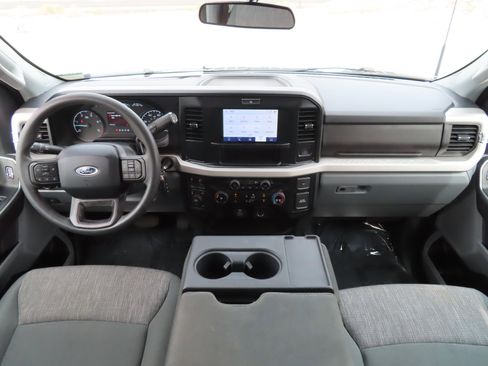 Used 2026 Ford F350 XLT AWD/4WD image 2